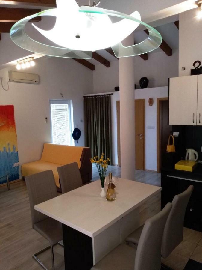 Apartmani Jovanovic Petrovac المظهر الخارجي الصورة